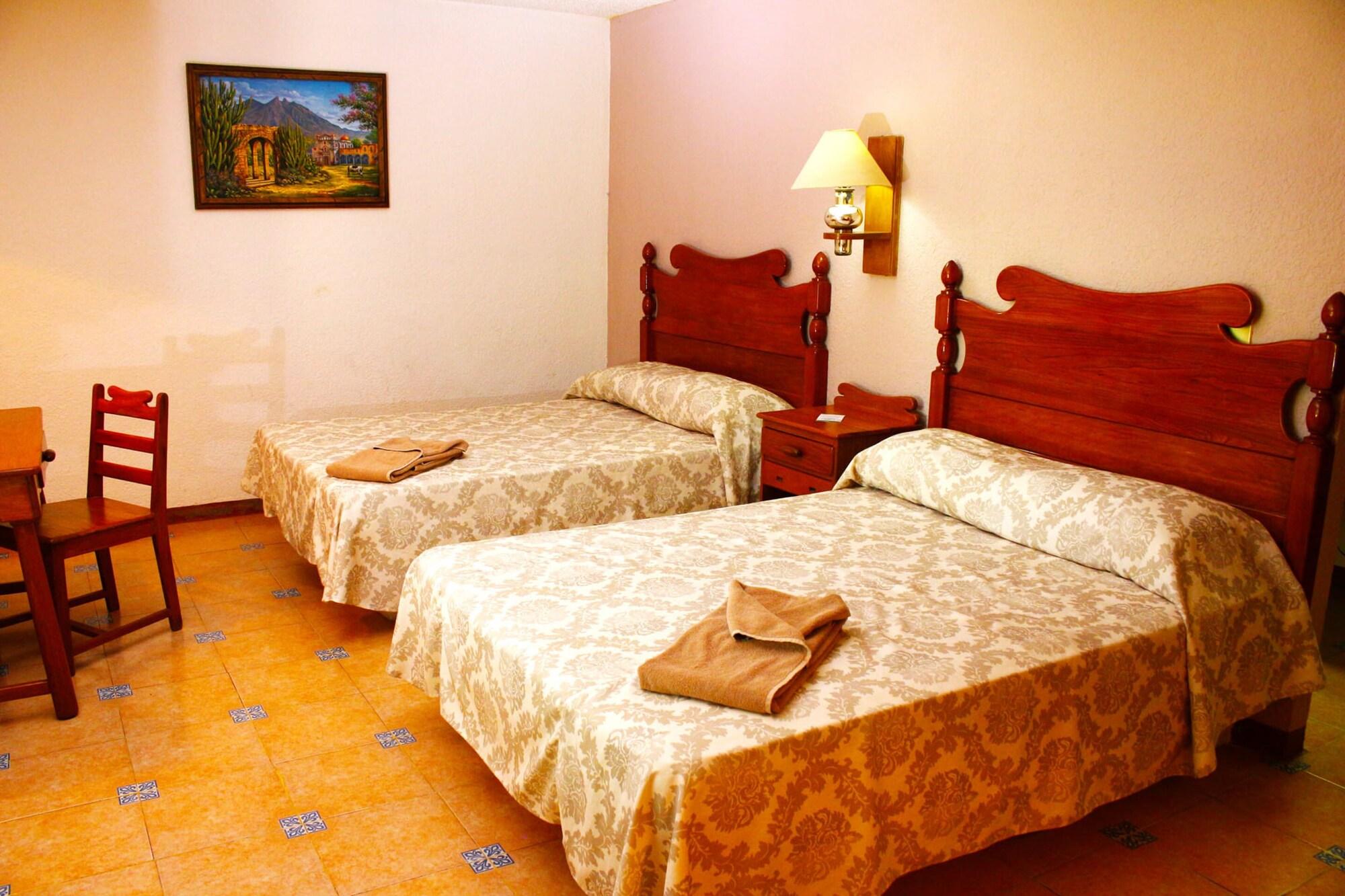 Hotel Spa Taninul Los Puentes Zewnętrze zdjęcie