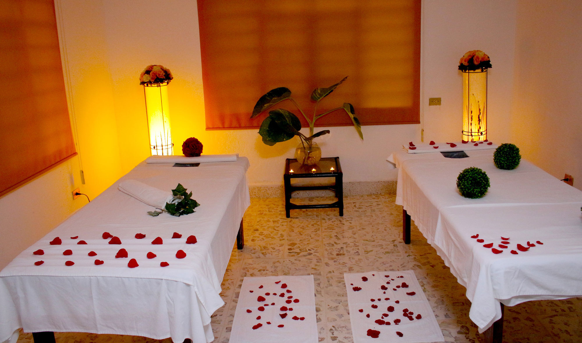 Hotel Spa Taninul Los Puentes Zewnętrze zdjęcie